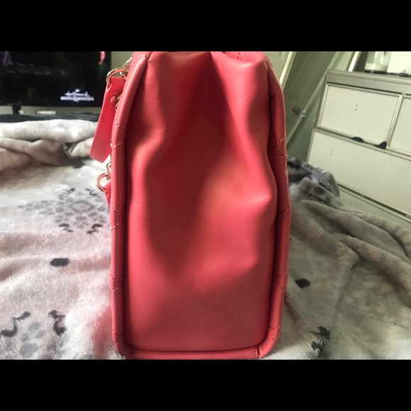 Purse - Picture 2 of 6